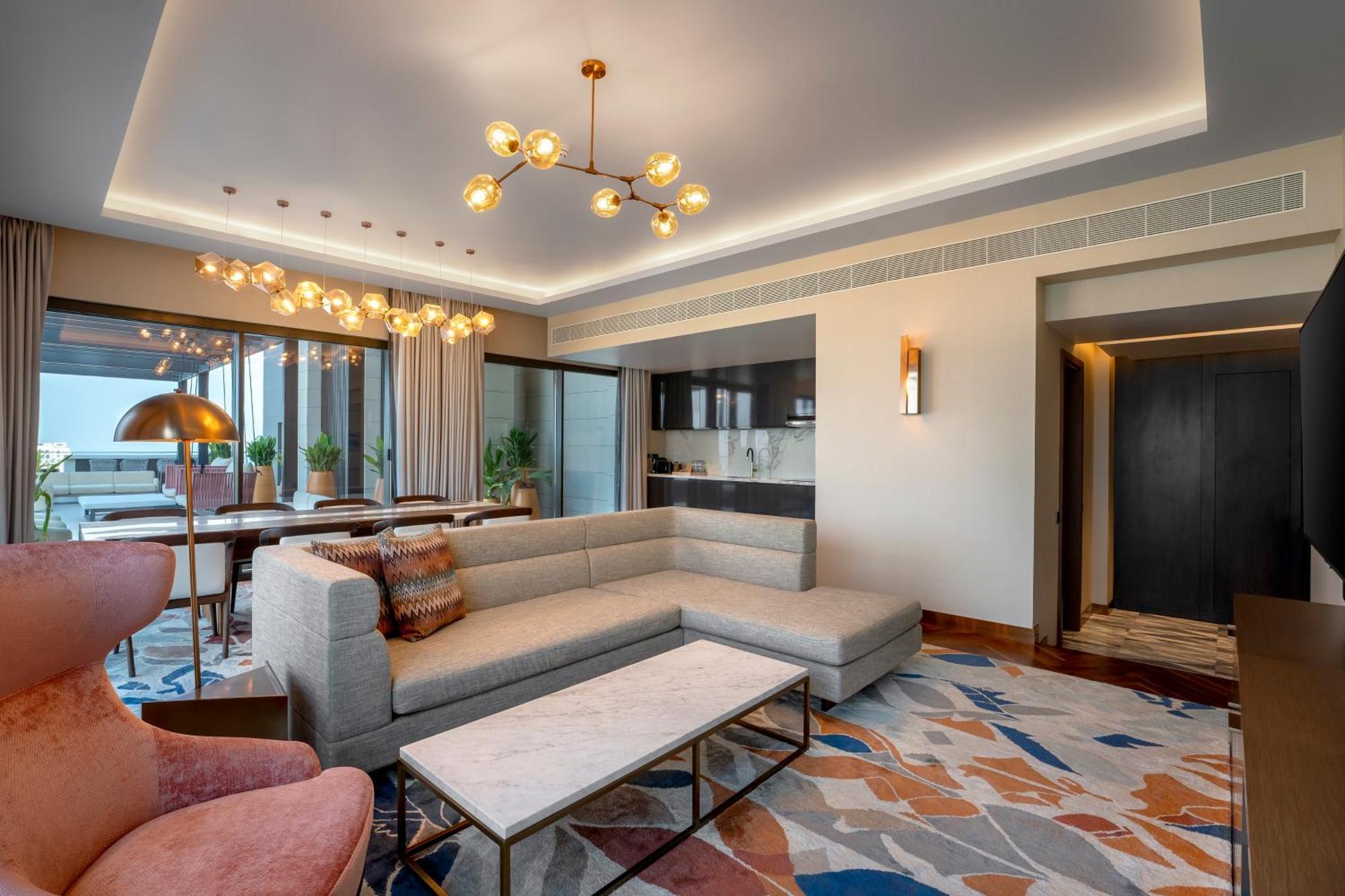 Hyatt Centric Jumeirah 5* دبي
